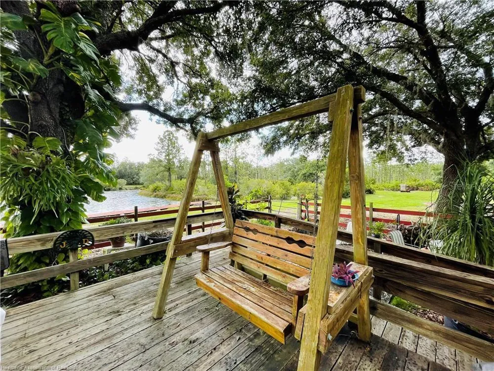 17470 COUNTY ROAD 731 Venus, FL 33960