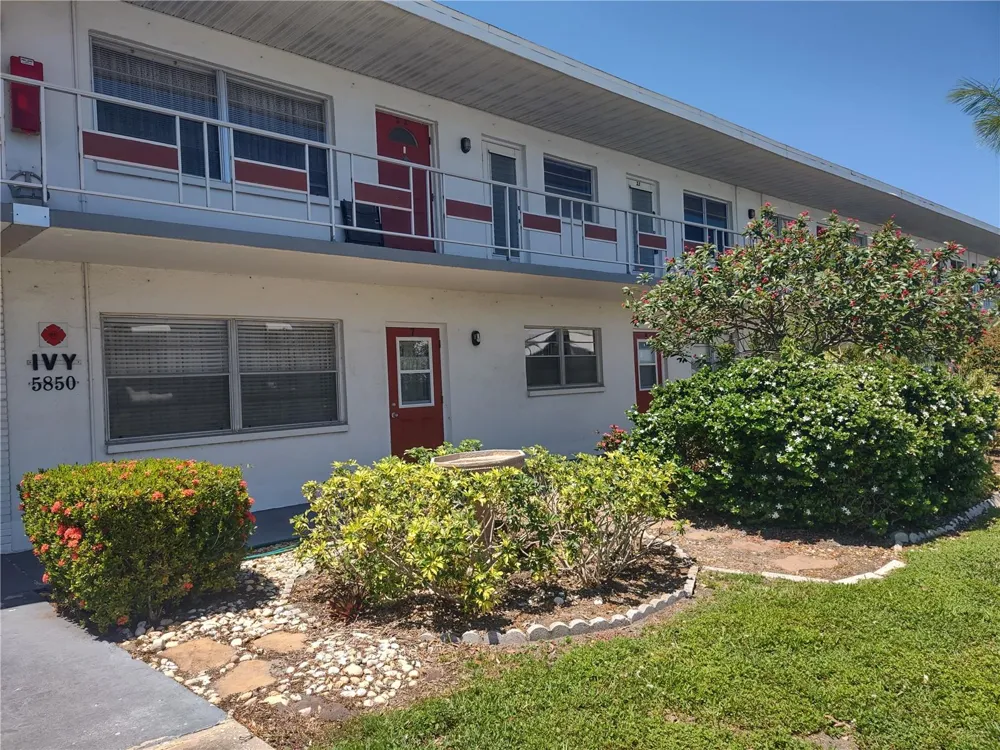 5850 18TH STREET #7 St Petersburg, FL 33714