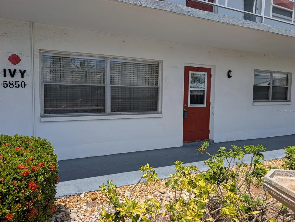 5850 18TH STREET #7 St Petersburg, FL 33714