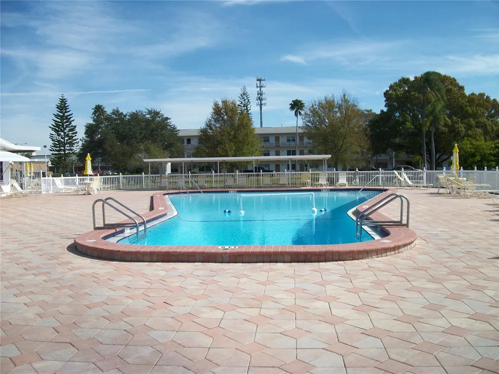 5850 18TH STREET #7 St Petersburg, FL 33714