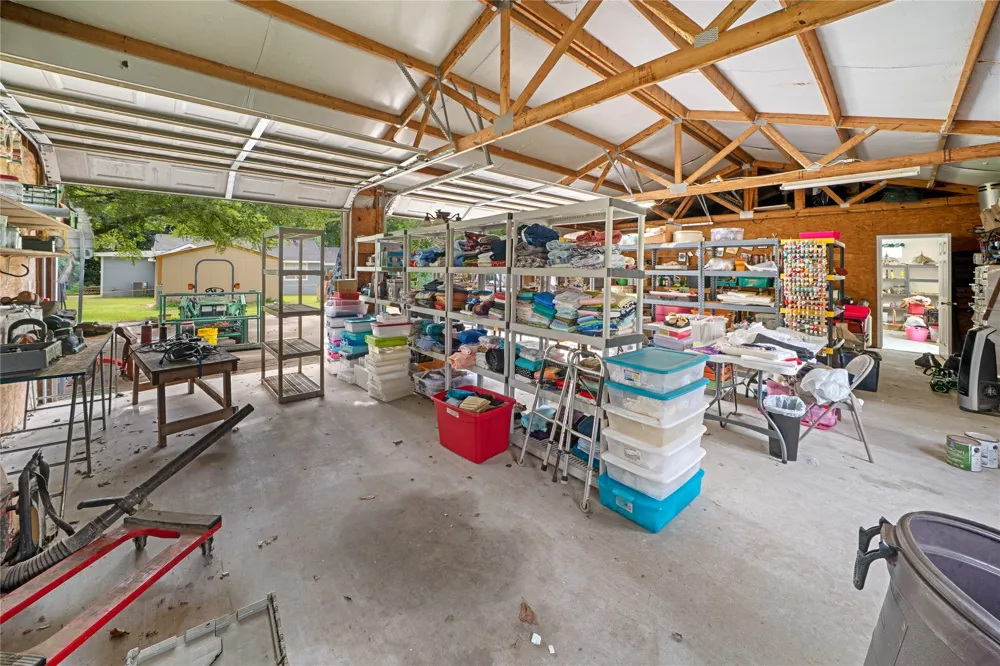 14226 County Road 434 Lindale, TX 75771