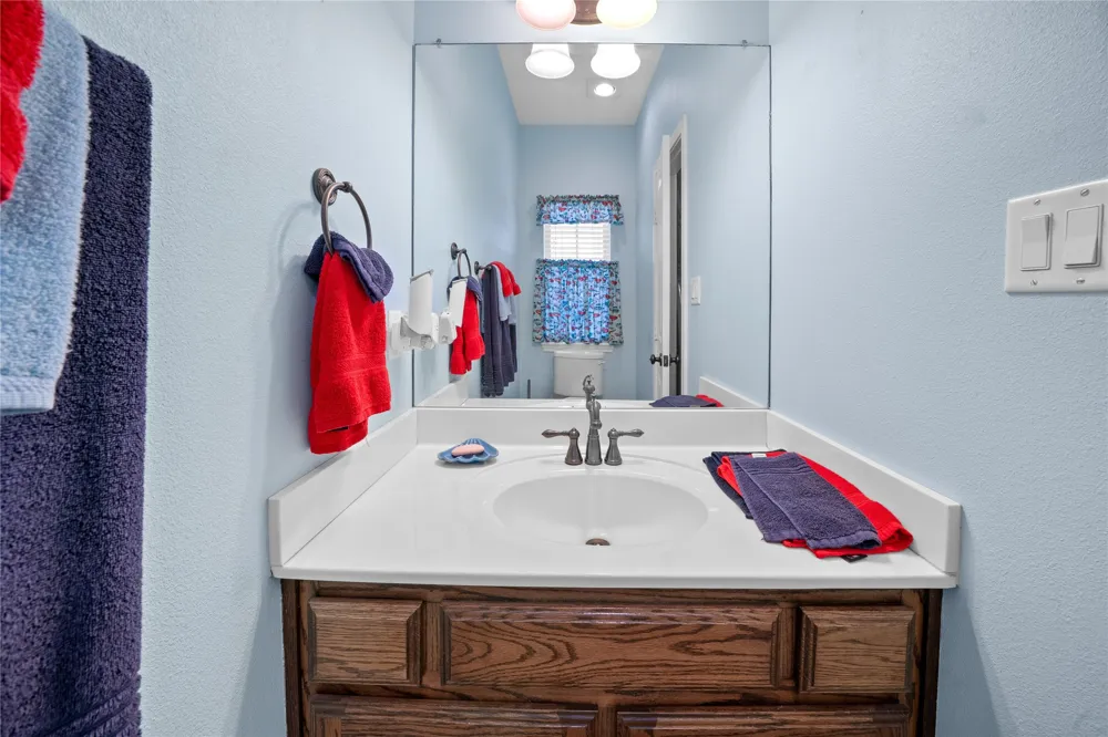 14226 County Road 434 Lindale, TX 75771