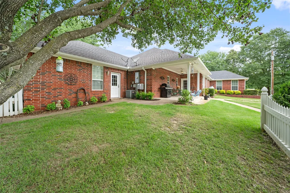 14226 County Road 434 Lindale, TX 75771