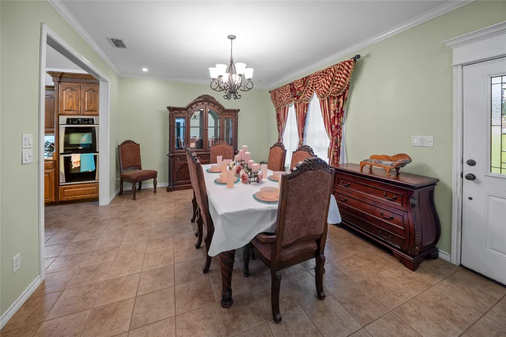 14226 County Road 434 Lindale, TX 75771