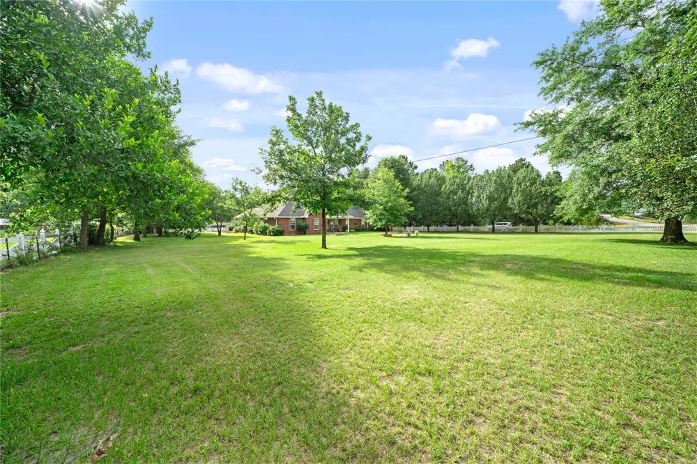 14226 County Road 434 Lindale, TX 75771