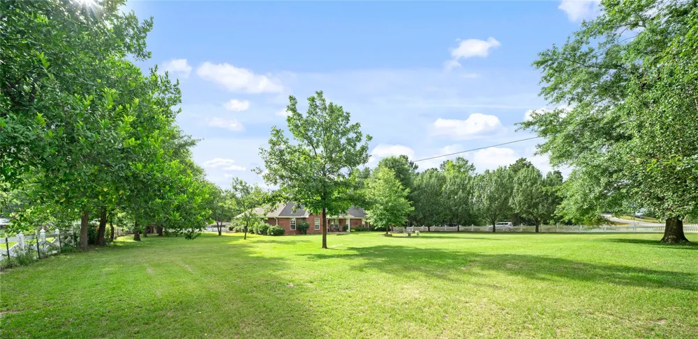 14226 County Road 434 Lindale, TX 75771