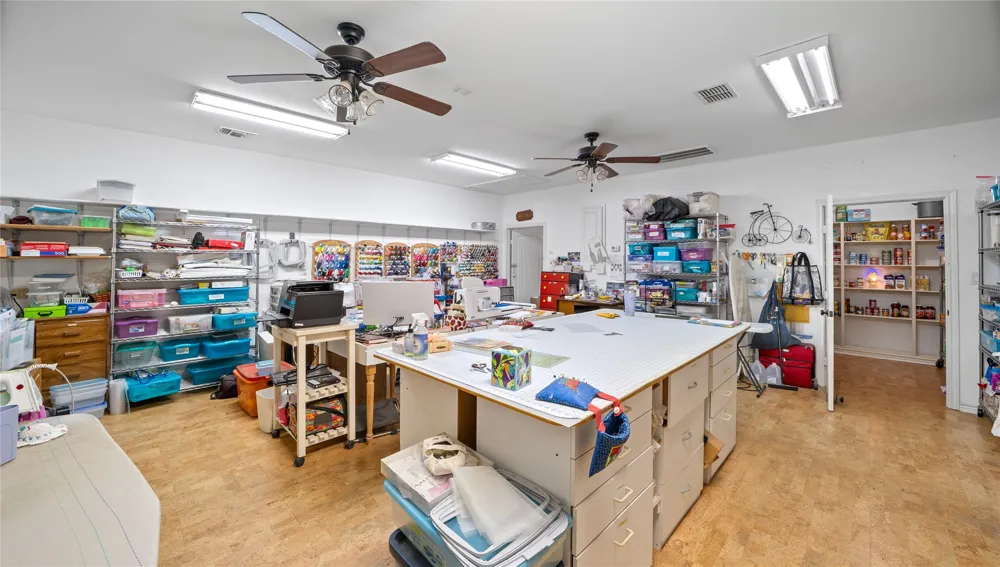 14226 County Road 434 Lindale, TX 75771