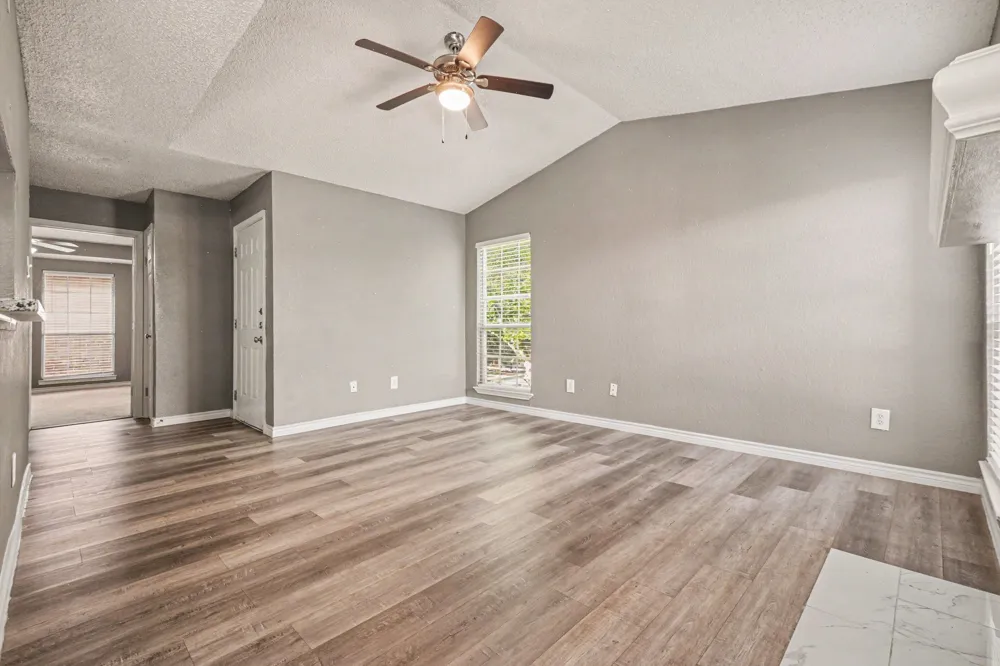 3645 W Northgate Drive #201 Irving, TX 75062