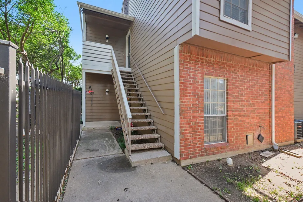 3645 W Northgate Drive #201 Irving, TX 75062