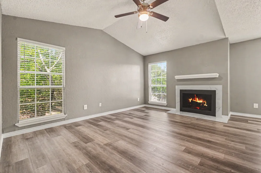 3645 W Northgate Drive #201 Irving, TX 75062
