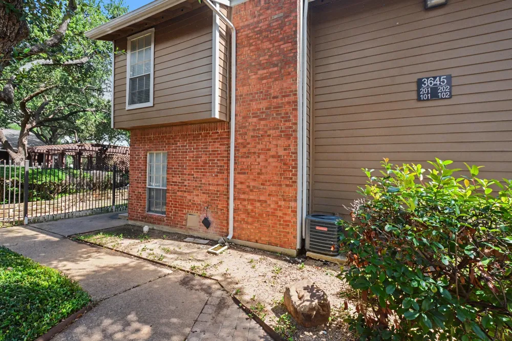 3645 W Northgate Drive #201 Irving, TX 75062