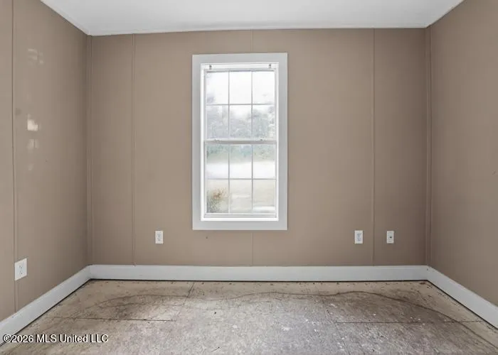 1014 Little Creek Drive Crystal Springs, MS 39059