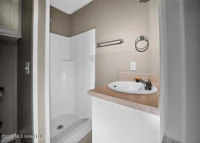 1014 Little Creek Drive Crystal Springs, MS 39059