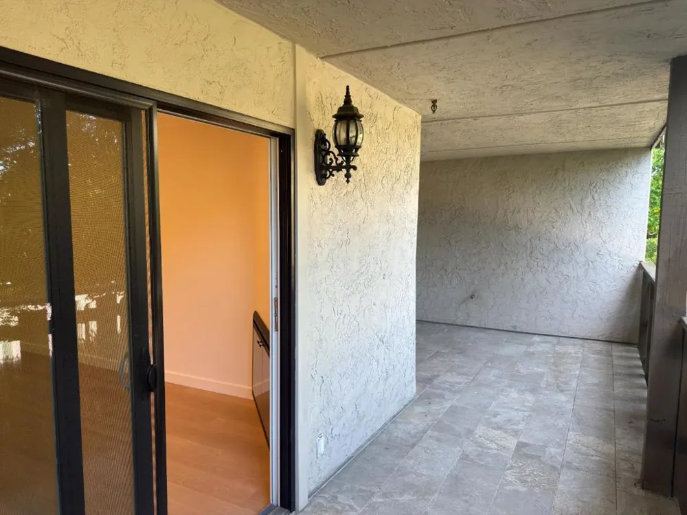 101 2nd Street #5 Los Altos, CA 94022