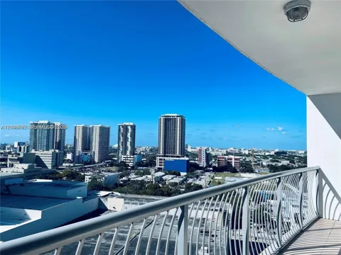 1750 Bayshore Dr #2112