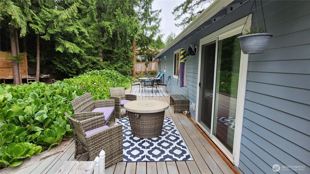 140 SE Foxglove Avenue Shelton, WA 98584