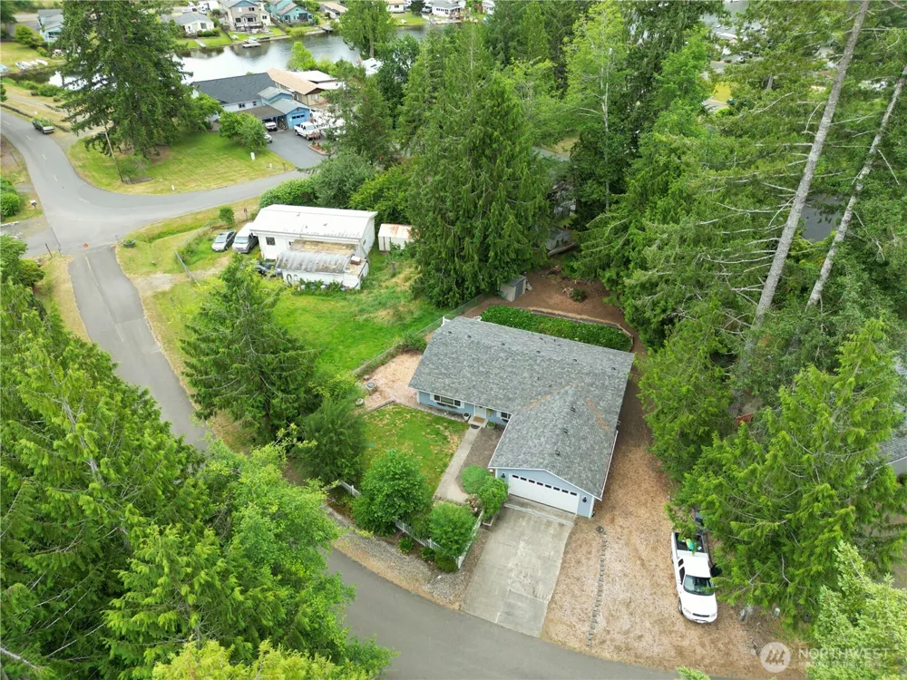 140 SE Foxglove Avenue Shelton, WA 98584
