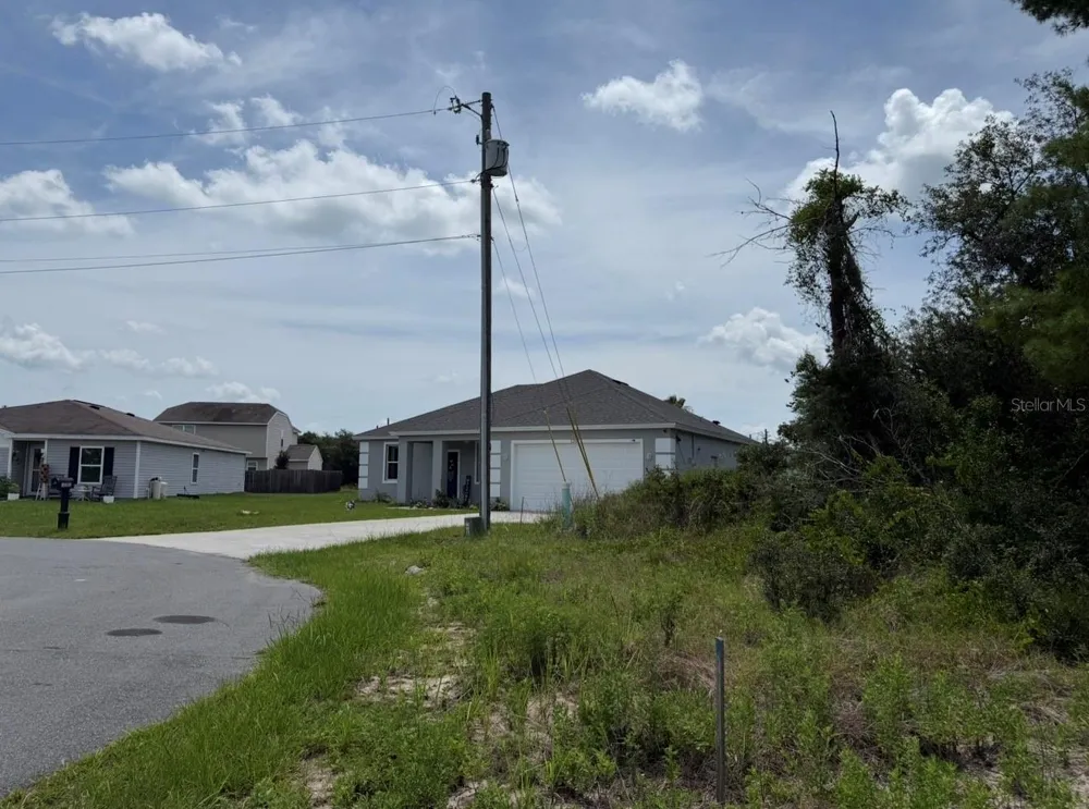 1205 WAVERLY PLACE Kissimmee, FL 34759