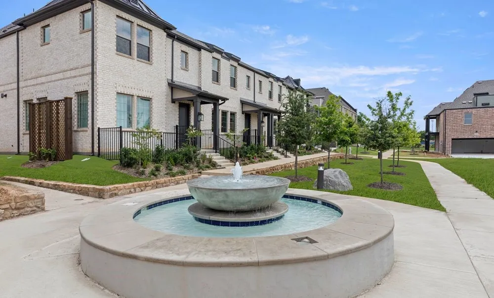 2408 Glacier Way Mansfield, TX 76063