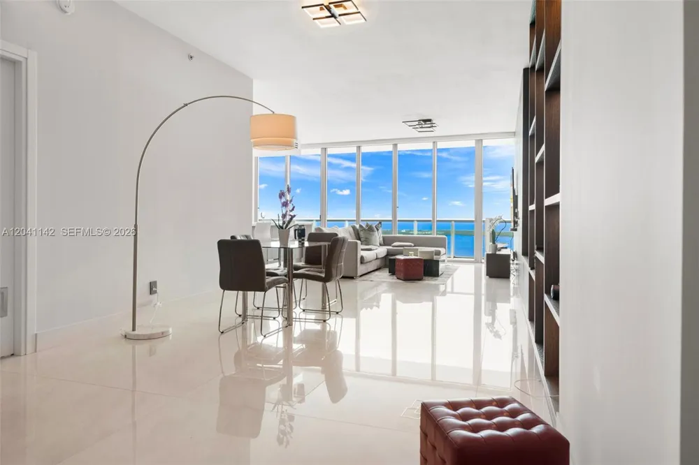 888 Biscayne Blvd #5404 Miami, FL 33132