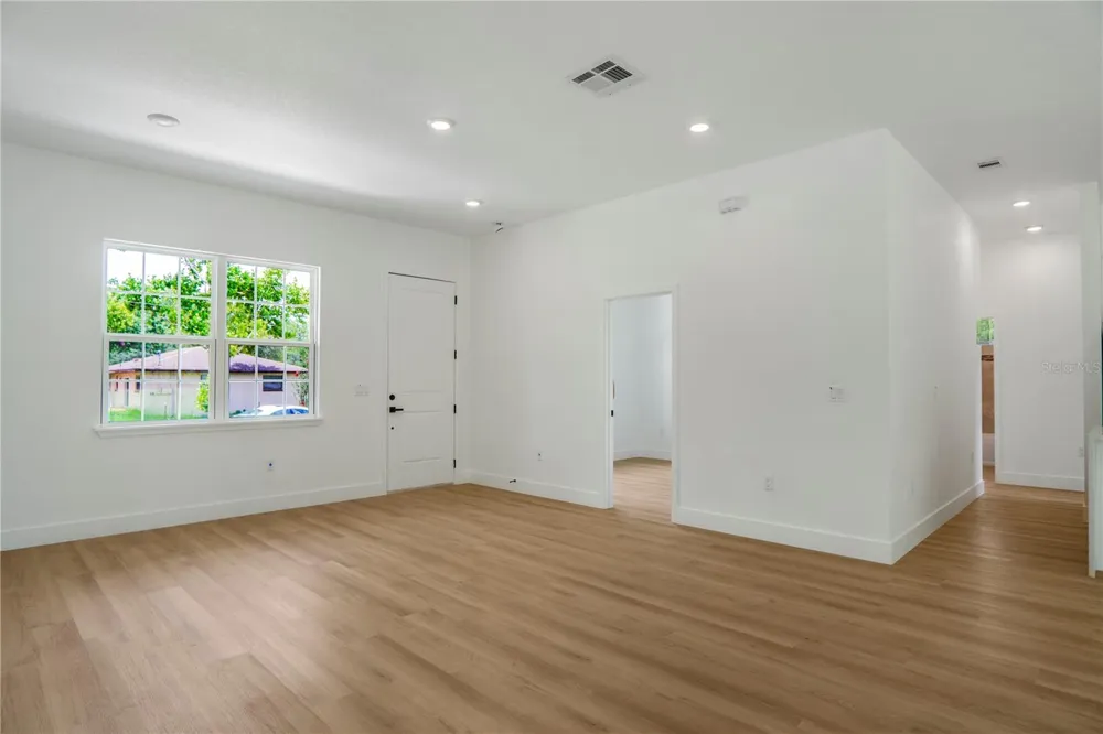 8383 IBSEN DRIVE Citrus Springs, FL 34433