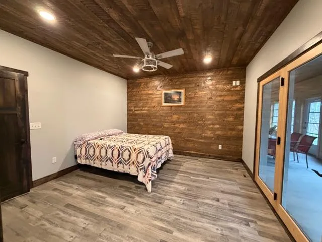 14027 Shafer Road Crosslake, MN 56442