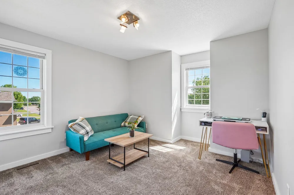 153 Summerfield Drive Waverly, MN 55390