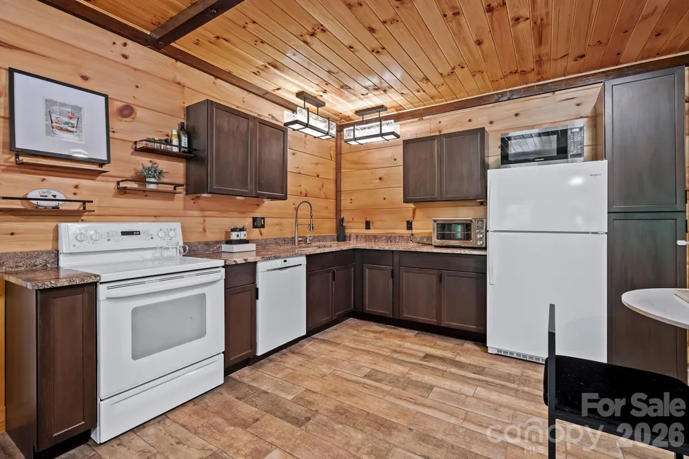 745 Mossy Oak Trail Nebo, NC 28761