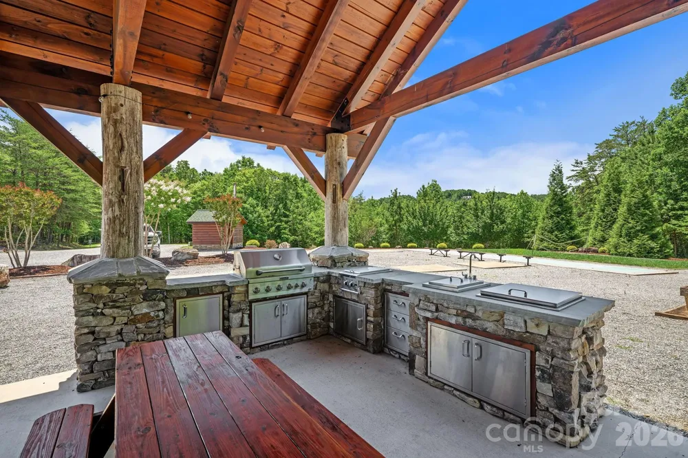 745 Mossy Oak Trail Nebo, NC 28761