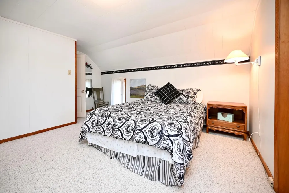 557 E 2nd Street Winona, MN 55987