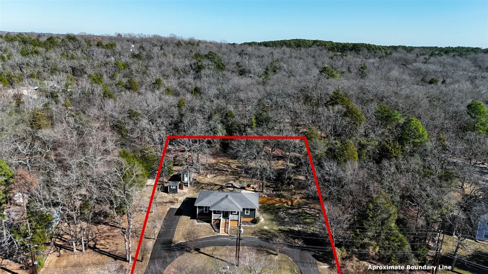 640 Callender Lake Drive Murchison, TX 75778