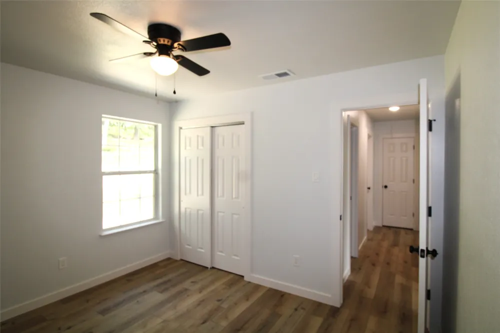 640 Callender Lake Drive Murchison, TX 75778