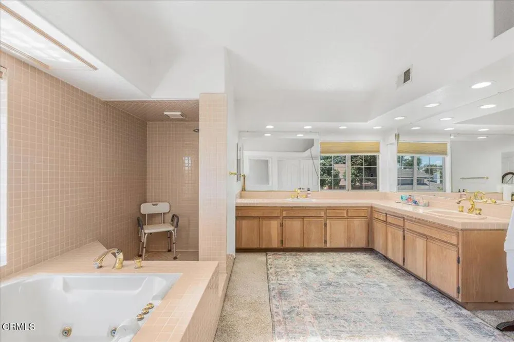 1600 Holly Avenue Oxnard, CA 93036
