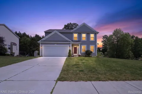 7067 Glenmeadow Court