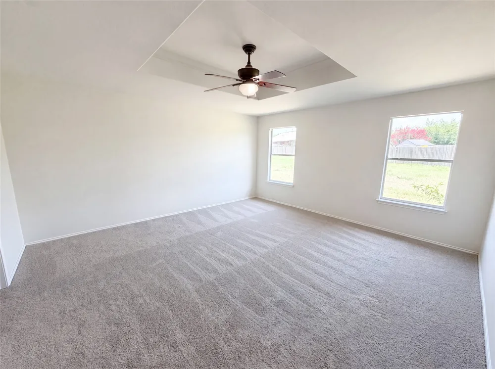 12816 Wooly Bucket Cove Elgin, TX 78621