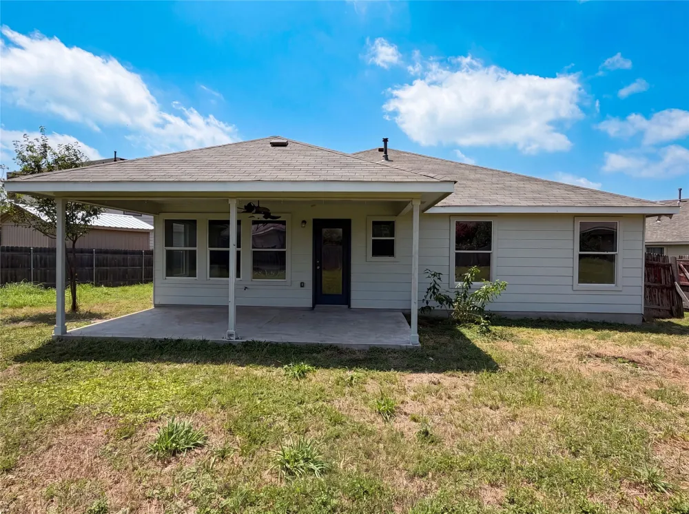 12816 Wooly Bucket Cove Elgin, TX 78621