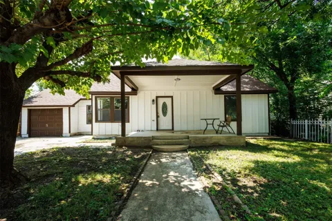 305 Hensley Drive