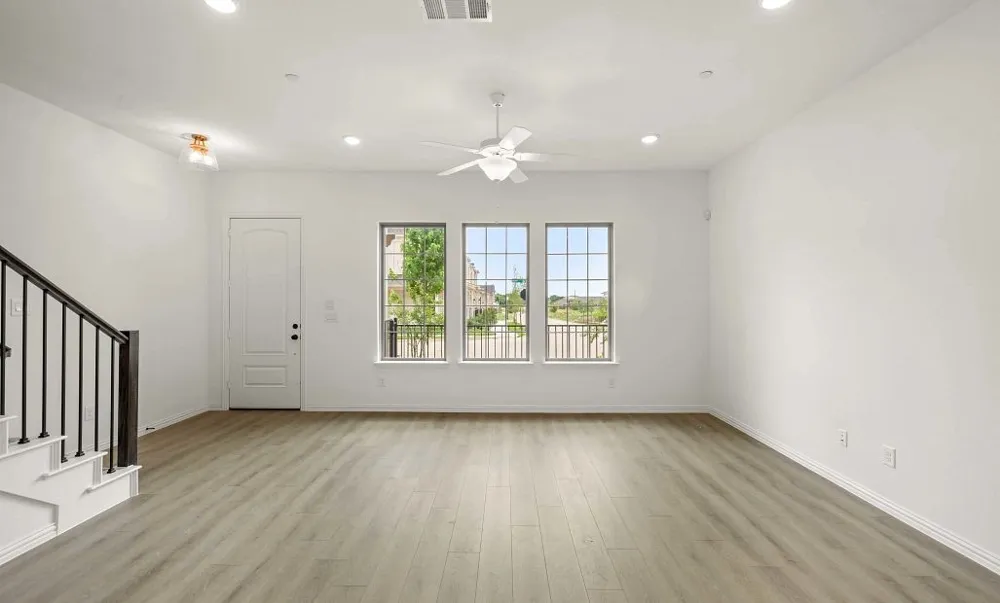 2410 Glacier Way Mansfield, TX 76063