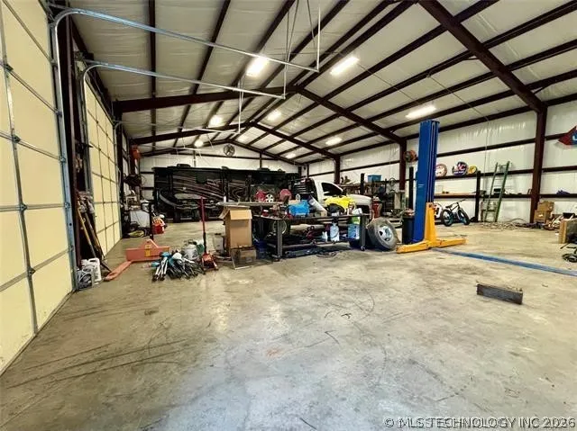 60399 E 140th Road Fairland, OK 74343