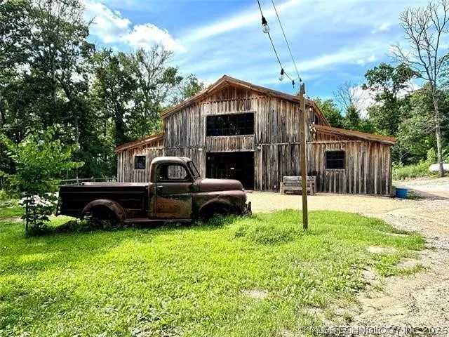 60399 E 140th Road Fairland, OK 74343