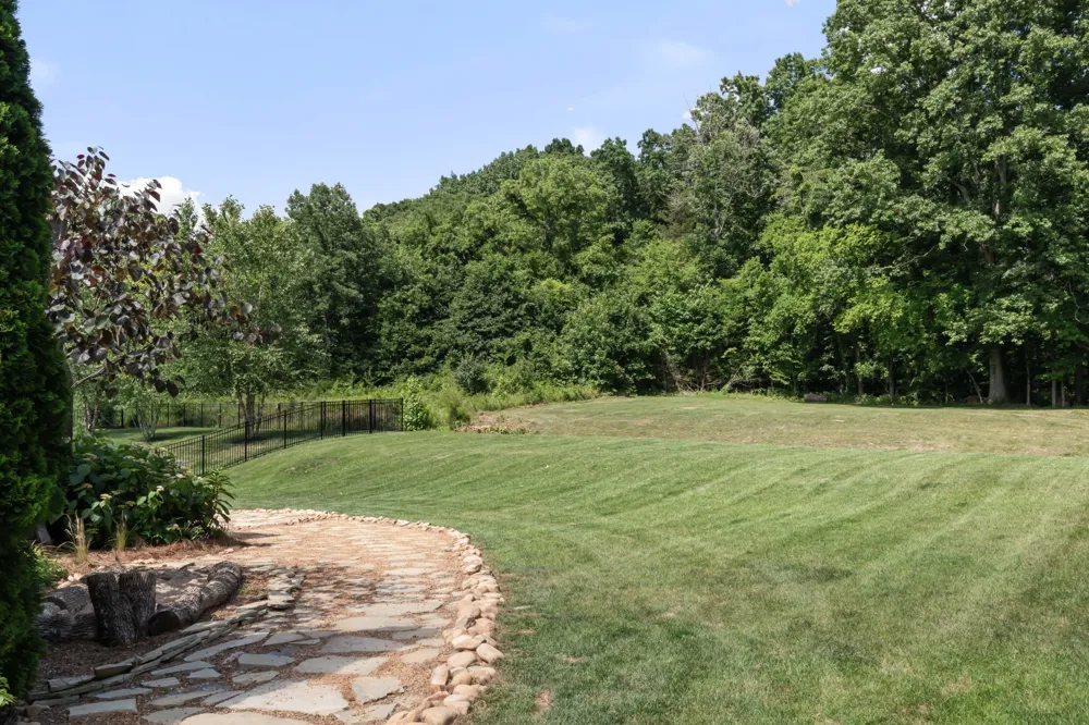 8928 Calendula Ln College Grove, TN 37046