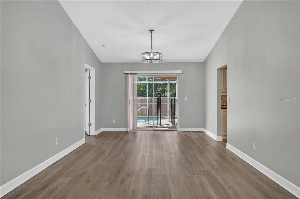 854 CHRISTINA CIRCLE Oldsmar, FL 34677