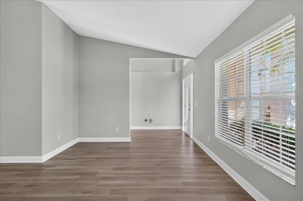 854 CHRISTINA CIRCLE Oldsmar, FL 34677
