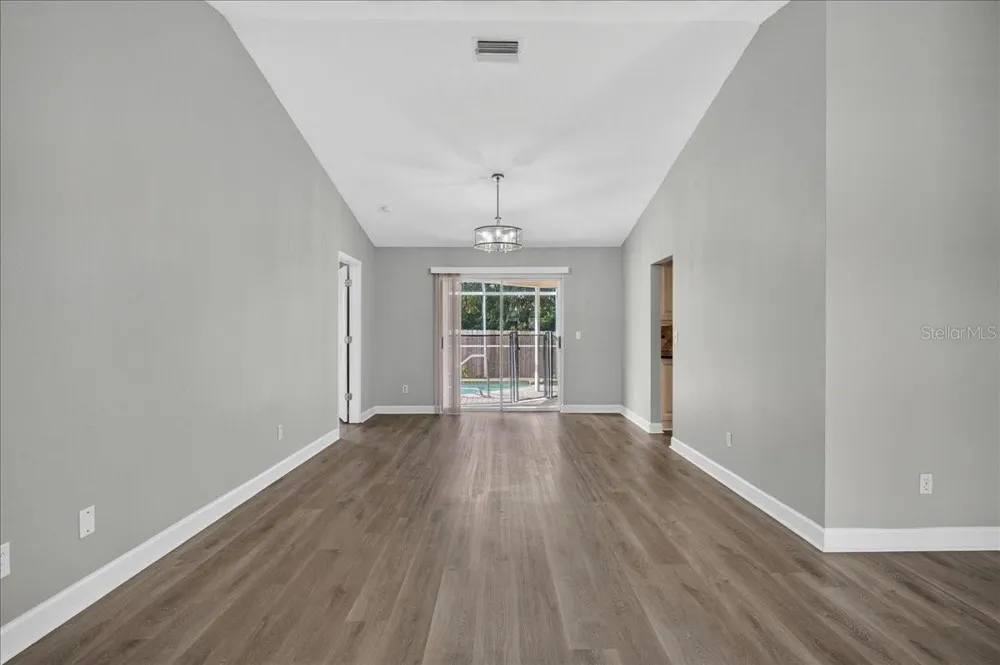 854 CHRISTINA CIRCLE Oldsmar, FL 34677