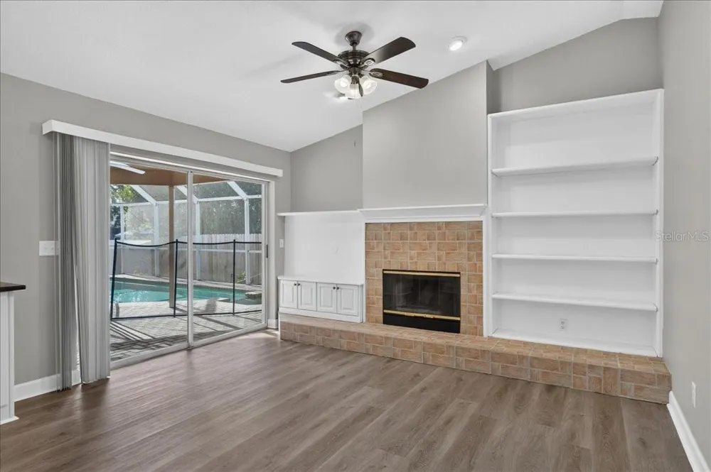 854 CHRISTINA CIRCLE Oldsmar, FL 34677