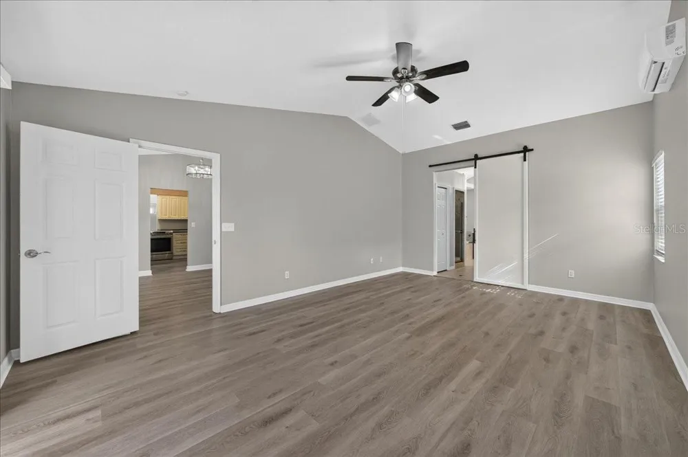 854 CHRISTINA CIRCLE Oldsmar, FL 34677