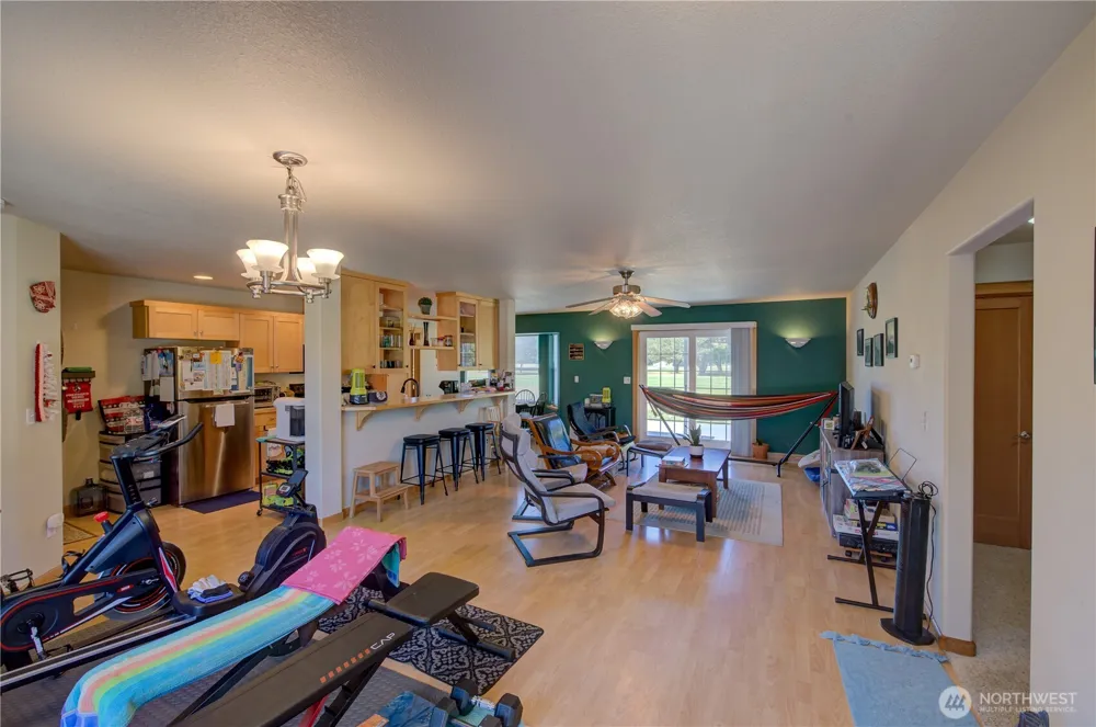 1405 314th Place Ocean Park, WA 98640