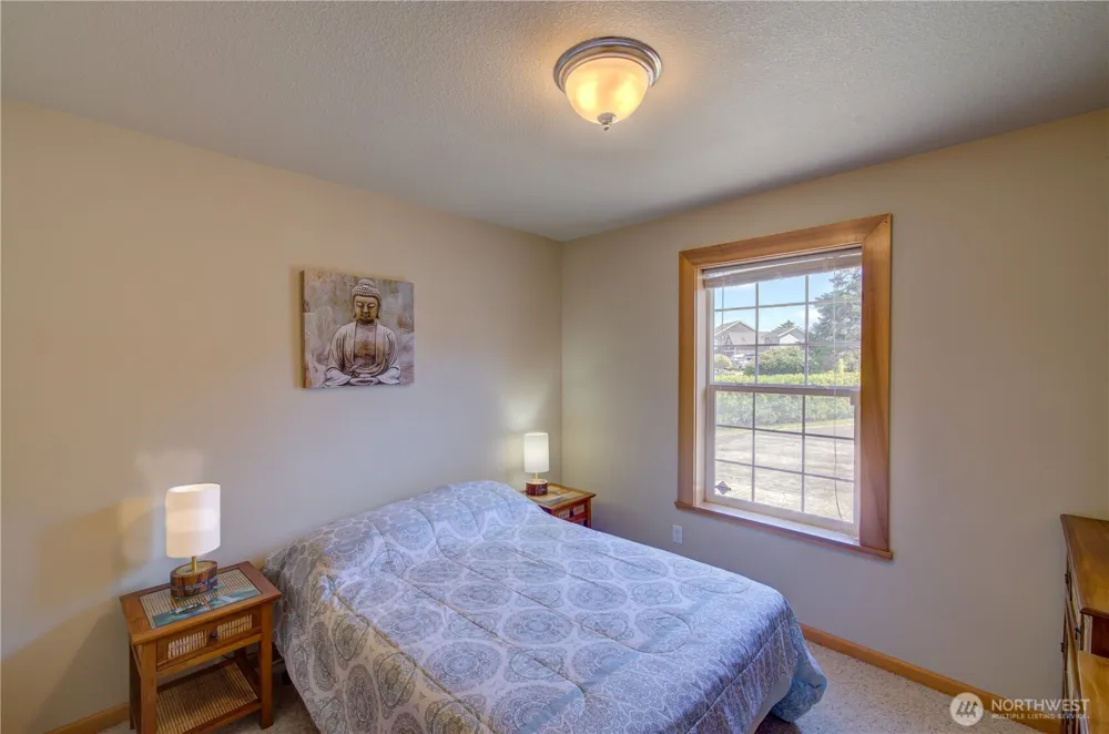 1405 314th Place Ocean Park, WA 98640