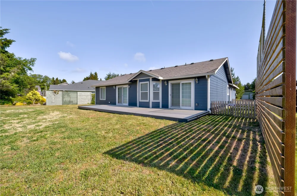1405 314th Place Ocean Park, WA 98640