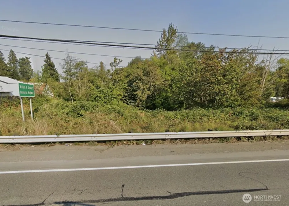 7608 Pacific Highway E Milton, WA 98354